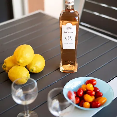 Palacio - Centre-ville - Parking Privé -terrasse Apartamento Menton