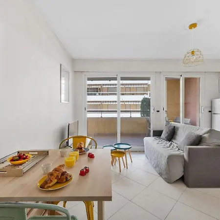 Appartement Palacio - Centre-ville - Parking Privé -terrasse Menton